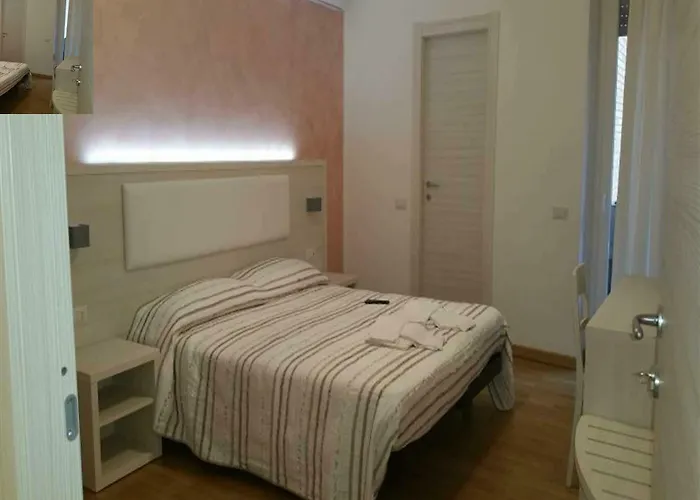 Momenti Romani Oda ve Kahvaltı 4*